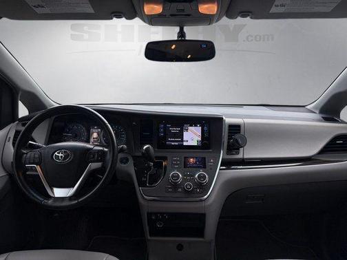 Silver Sky Metallic 2015 Toyota Sienna XLE