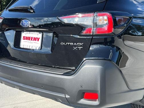2025 Subaru Outback Onyx Edition XT