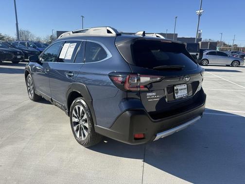 2023 Subaru Outback Touring XT