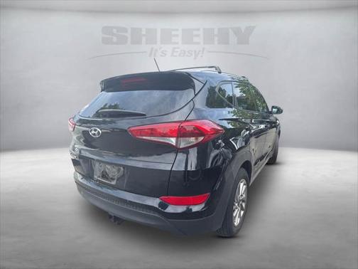 2017 Hyundai TUCSON SE