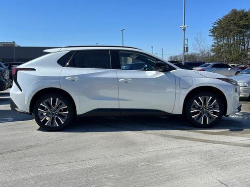 2026 Subaru Solterra Limited