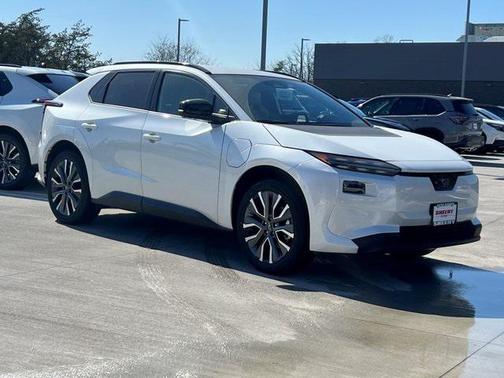 2026 Subaru Solterra Limited