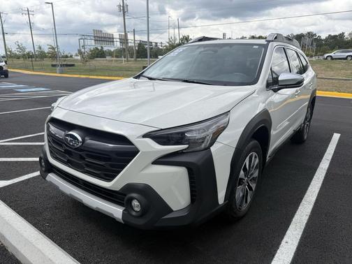 2023 Subaru Outback Touring XT