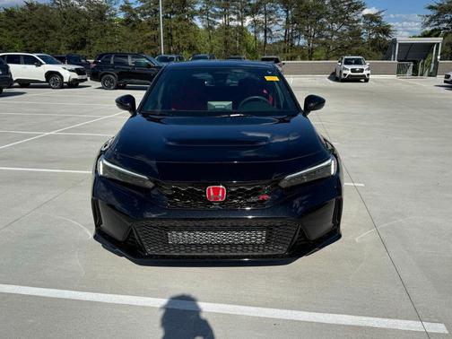 Crystal Black Pearl 2023 Honda Civic Type R Touring