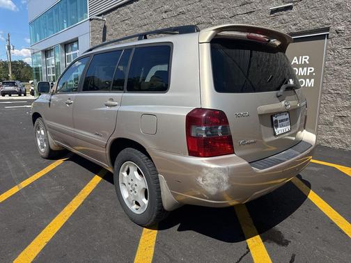 2006 Toyota Highlander Base