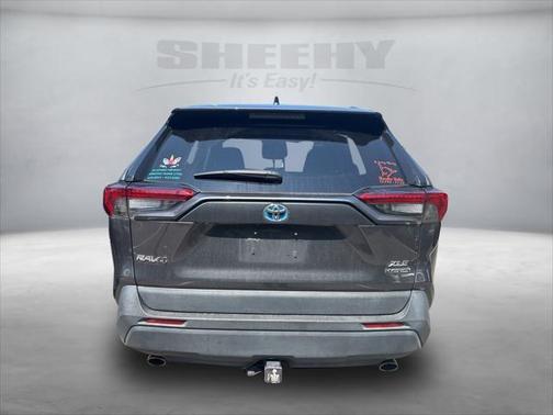 2021 Toyota RAV4 Hybrid XLE