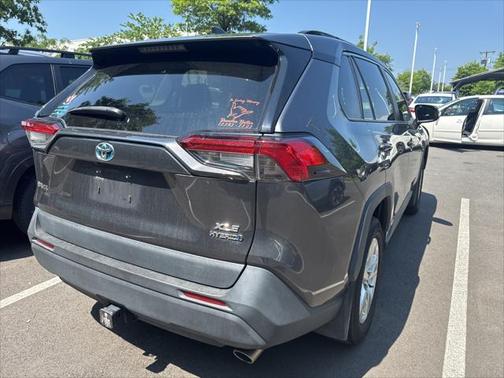 2021 Toyota RAV4 Hybrid XLE