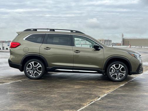 2025 Subaru Ascent Limited 7-Passenger