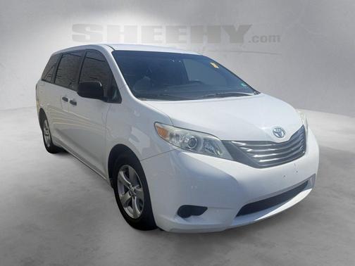 2015 Toyota Sienna L