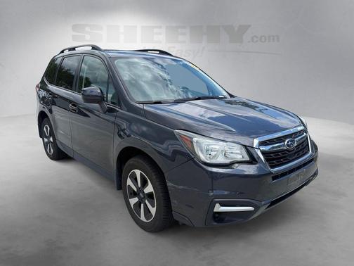 Dark Gray Metallic 2017 Subaru Forester 2.5i Premium