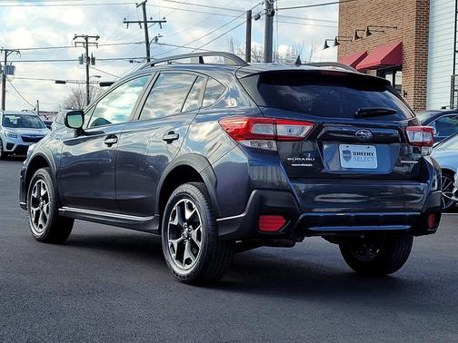 Photo 3 of 25 of 2019 Subaru Crosstrek 2.0i Premium