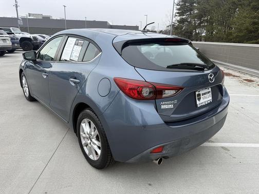 2016 Mazda Mazda3 i Touring