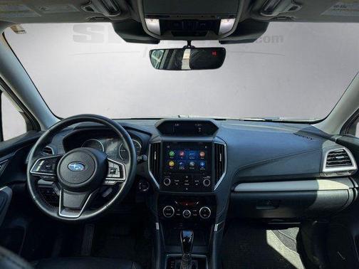 Crystal White Pearl 2022 Subaru Forester Limited