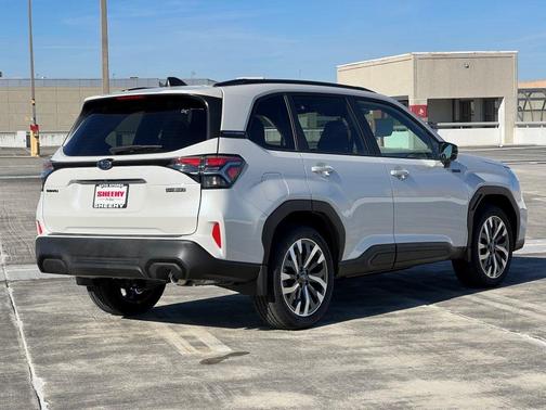 2025 Subaru Forester Hybrid Touring