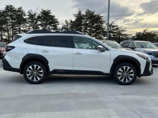 2025 Subaru Outback Touring XT