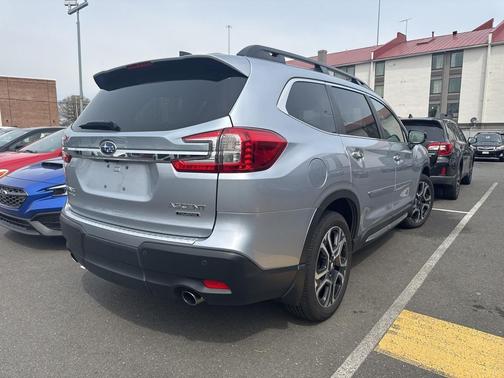 Ice Silver Metallic 2024 Subaru Ascent Touring 7-Passenger
