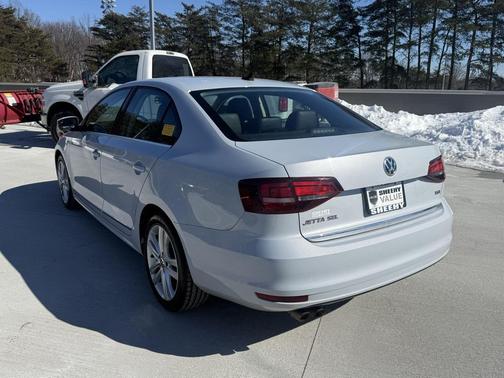 2017 Volkswagen Jetta 1.8T SEL