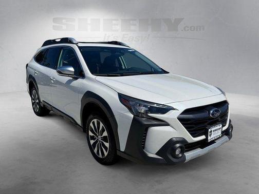 Crystal White Pearl 2025 Subaru Outback Touring