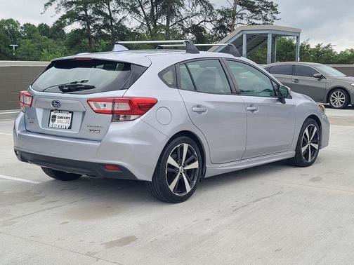 2017 Subaru Impreza 2.0i Sport