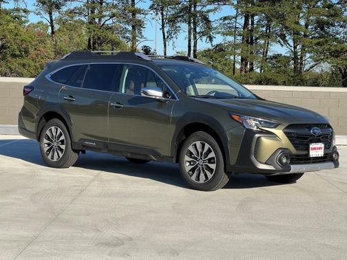 2025 Subaru Outback Touring
