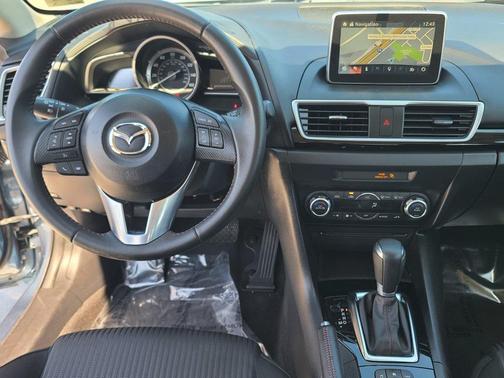 2015 Mazda Mazda3 i Touring