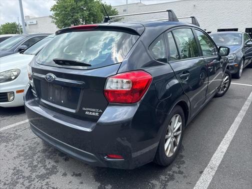 2013 Subaru Impreza 2.0i Premium