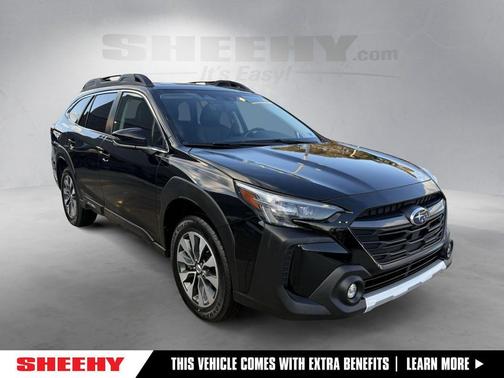 Crystal Black Silica 2023 Subaru Outback Limited