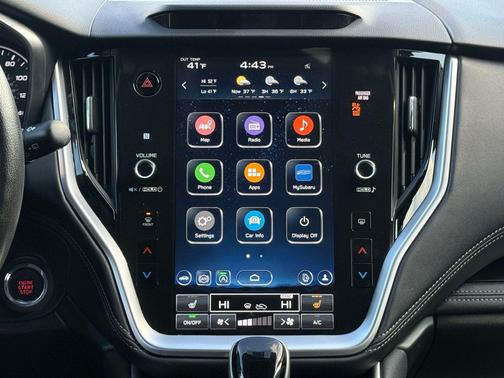 Crystal Black Silica 2023 Subaru Outback Limited