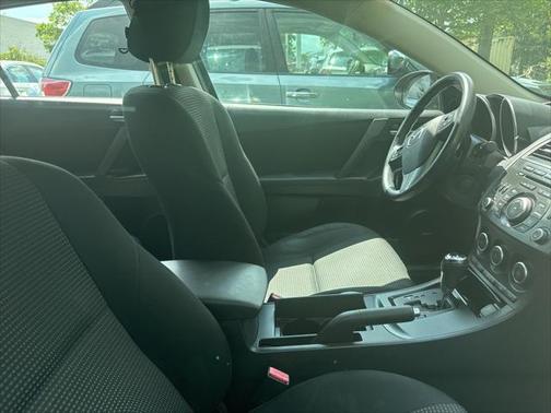 2013 Mazda Mazda3 i Touring