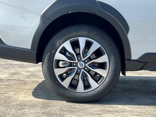 2025 Subaru Outback Touring