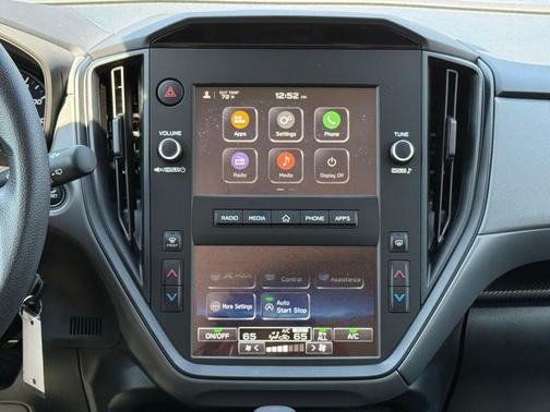 Crystal White Pearl 2025 Subaru Crosstrek Base