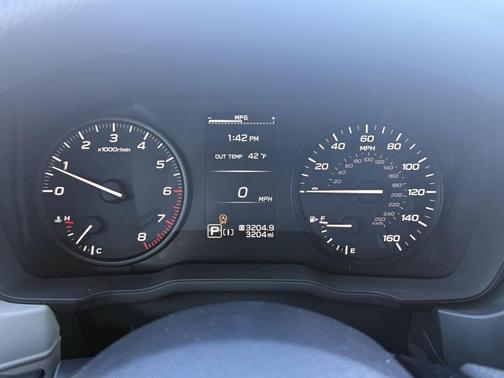 2025 Subaru Forester Base