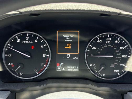 Crystal White Pearl 2024 Subaru Crosstrek Premium