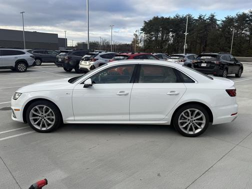 2019 Audi A4 2.0T Premium