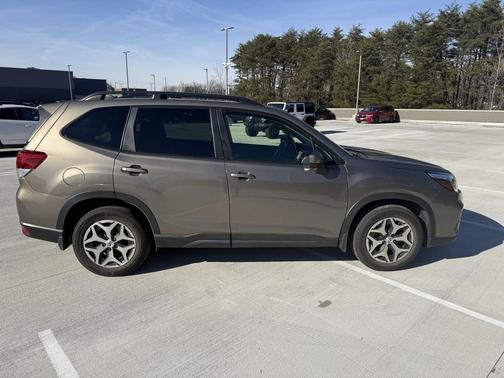 2020 Subaru Forester Premium