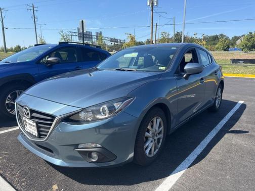 2016 Mazda Mazda3 i Touring