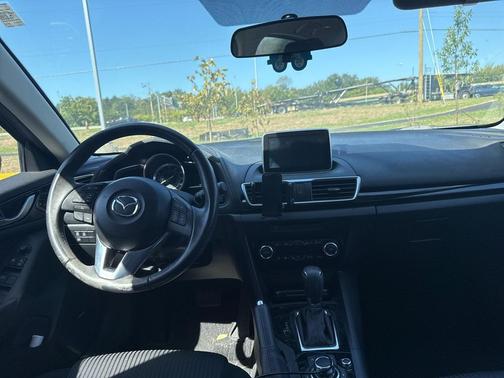 2016 Mazda Mazda3 i Touring