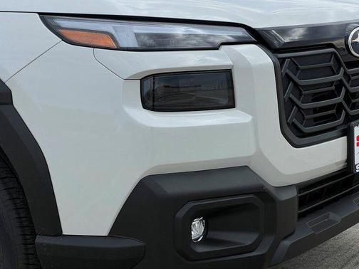 White Pearl 2026 Subaru Outback Premium