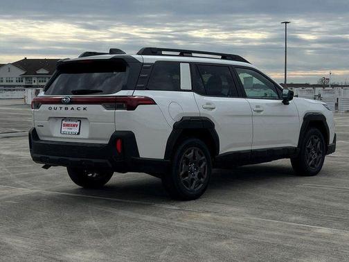 White Pearl 2026 Subaru Outback Premium