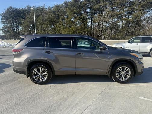 2014 Toyota Highlander LE Plus