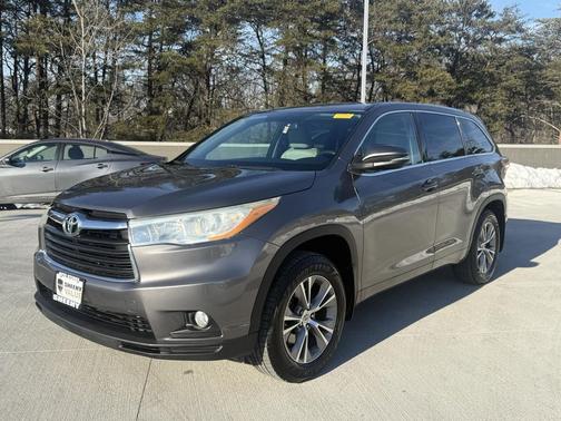 2014 Toyota Highlander LE Plus