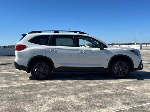 White Pearl 2026 Subaru Ascent Onyx Edition Touring 7-Passenger