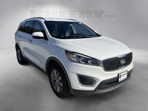 2017 Kia Sorento LX