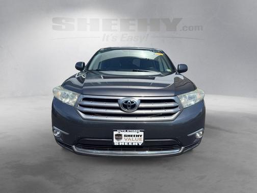 2013 Toyota Highlander SE