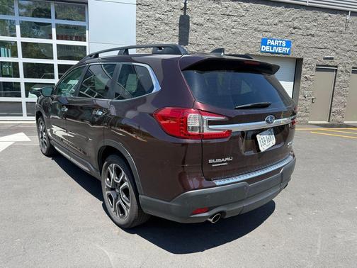 Dark Mahogany Pearl 2024 Subaru Ascent Touring 7-Passenger