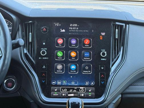 Crystal White Pearl 2024 Subaru Outback Wilderness