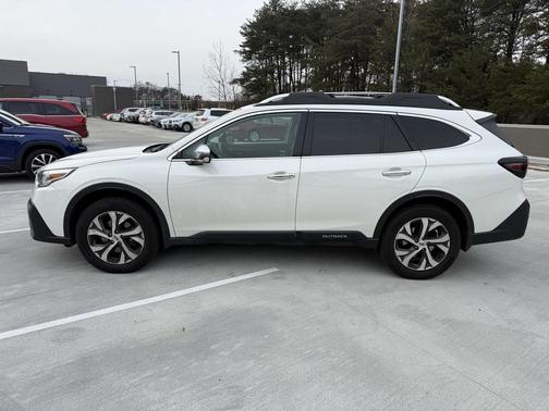 2021 Subaru Outback Touring