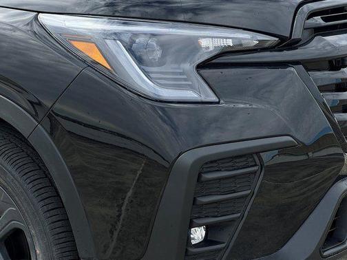 Black / Silver 2026 Subaru Ascent Onyx Edition Touring 7-Passenger