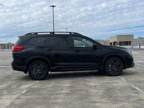 Black / Silver 2026 Subaru Ascent Onyx Edition Touring 7-Passenger