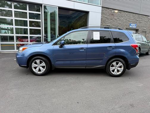 Quartz Blue 2015 Subaru Forester 2.5i Limited